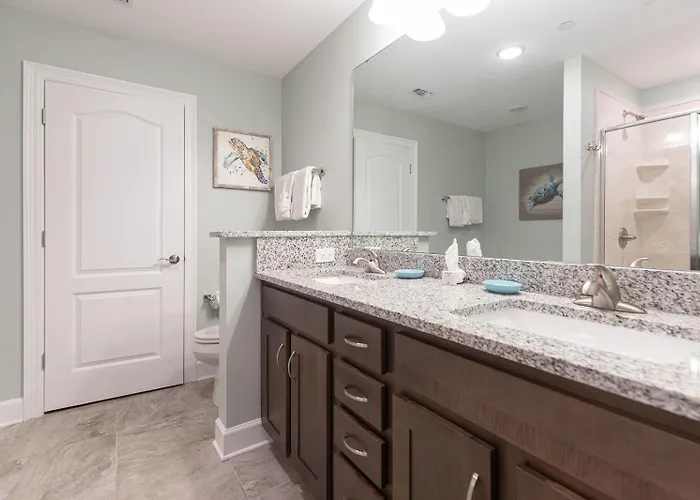 Phoenix Gulf Towers 1602 Apartment *